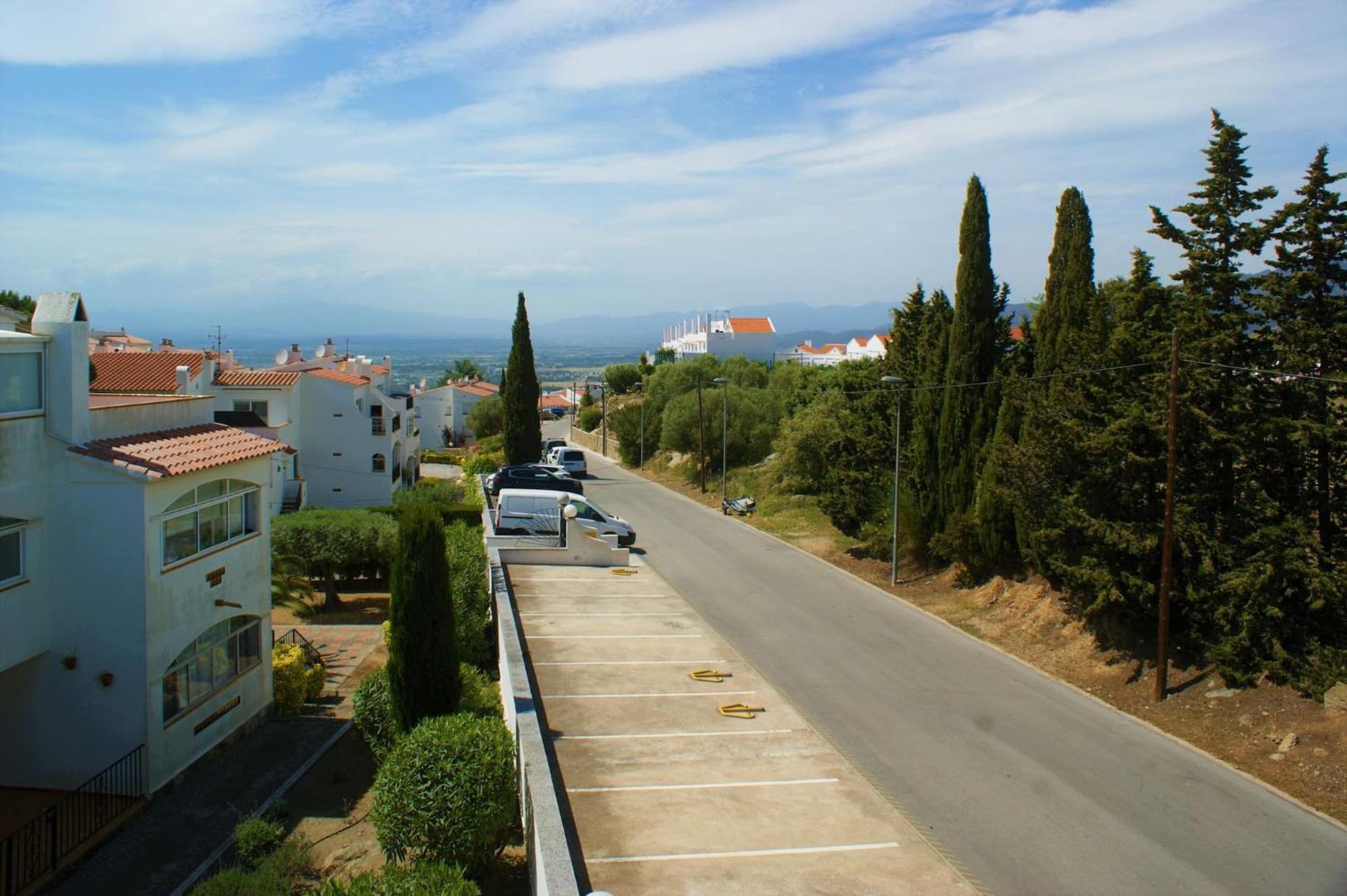 Apartamento En Roses Parking Y Piscina Comunitaria Av-54 외부 사진
